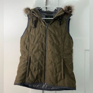 Prana Olive Green Hooded Vest with Faux Fur Removable hood